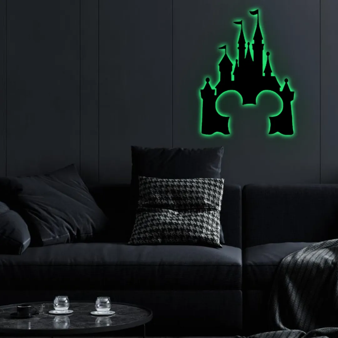 Disney Castle.2_54_11zon_39_11zon