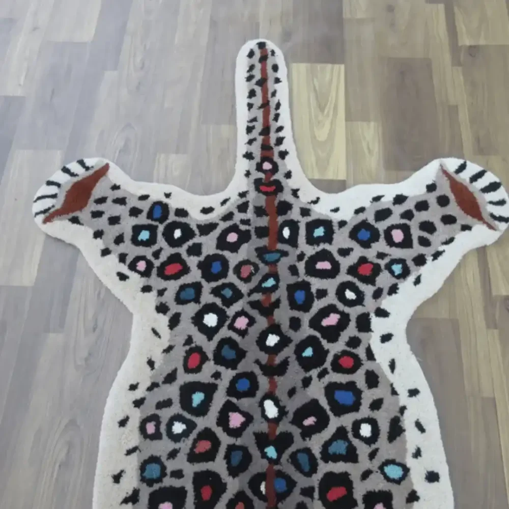 Shop Secondary Image