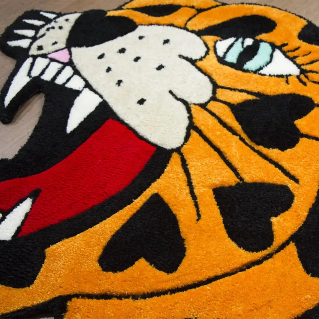 Full view of Wild Panther Heart tattoo rug highlighting the unique heart pattern and textured wool.