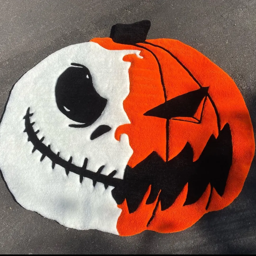 Spooky Halloween rug with a pumpkin skull design