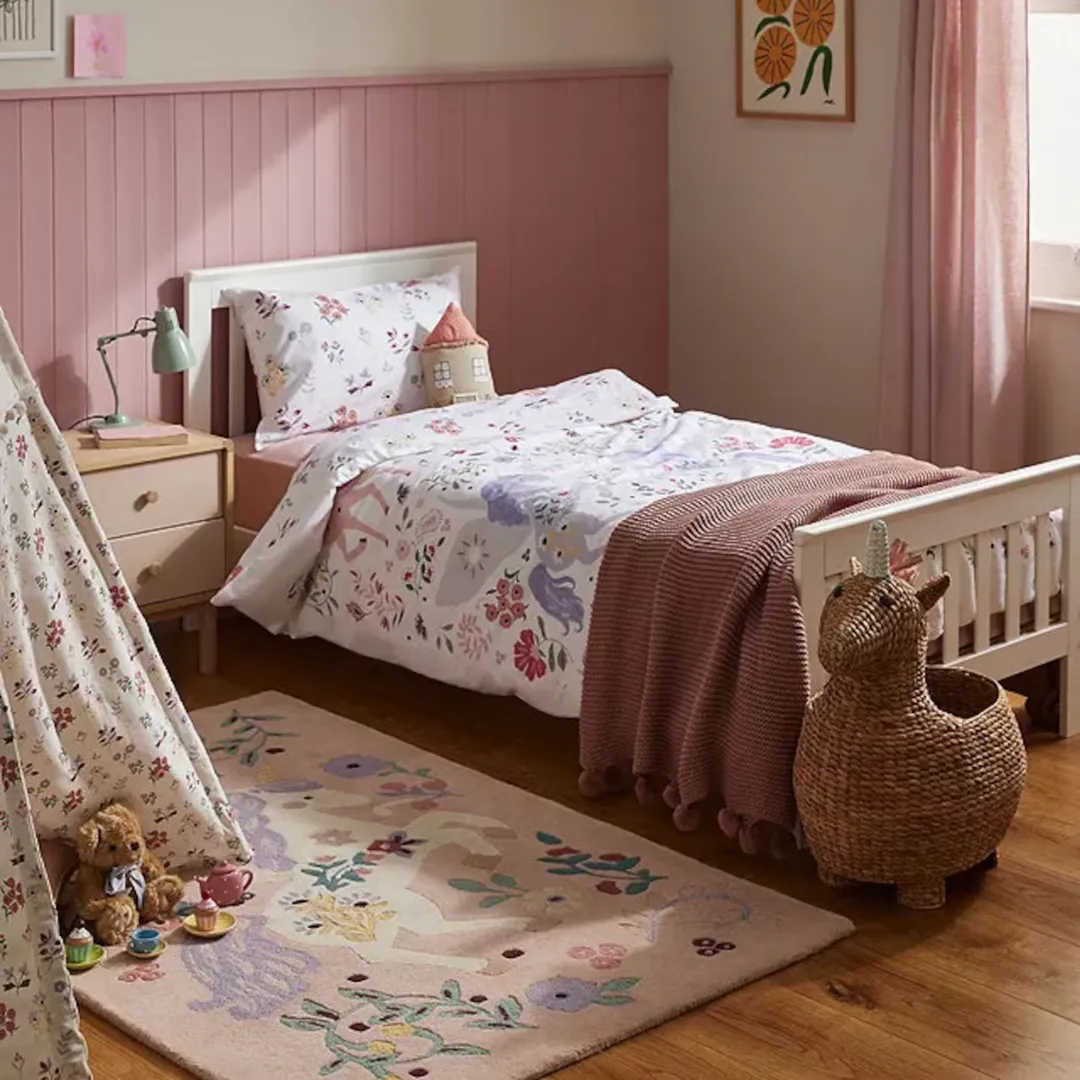 Dreamy Unicorn Kids Rug Magical unicorn rug with soft pastel colors – Dreamy Unicorn kids’ area rug