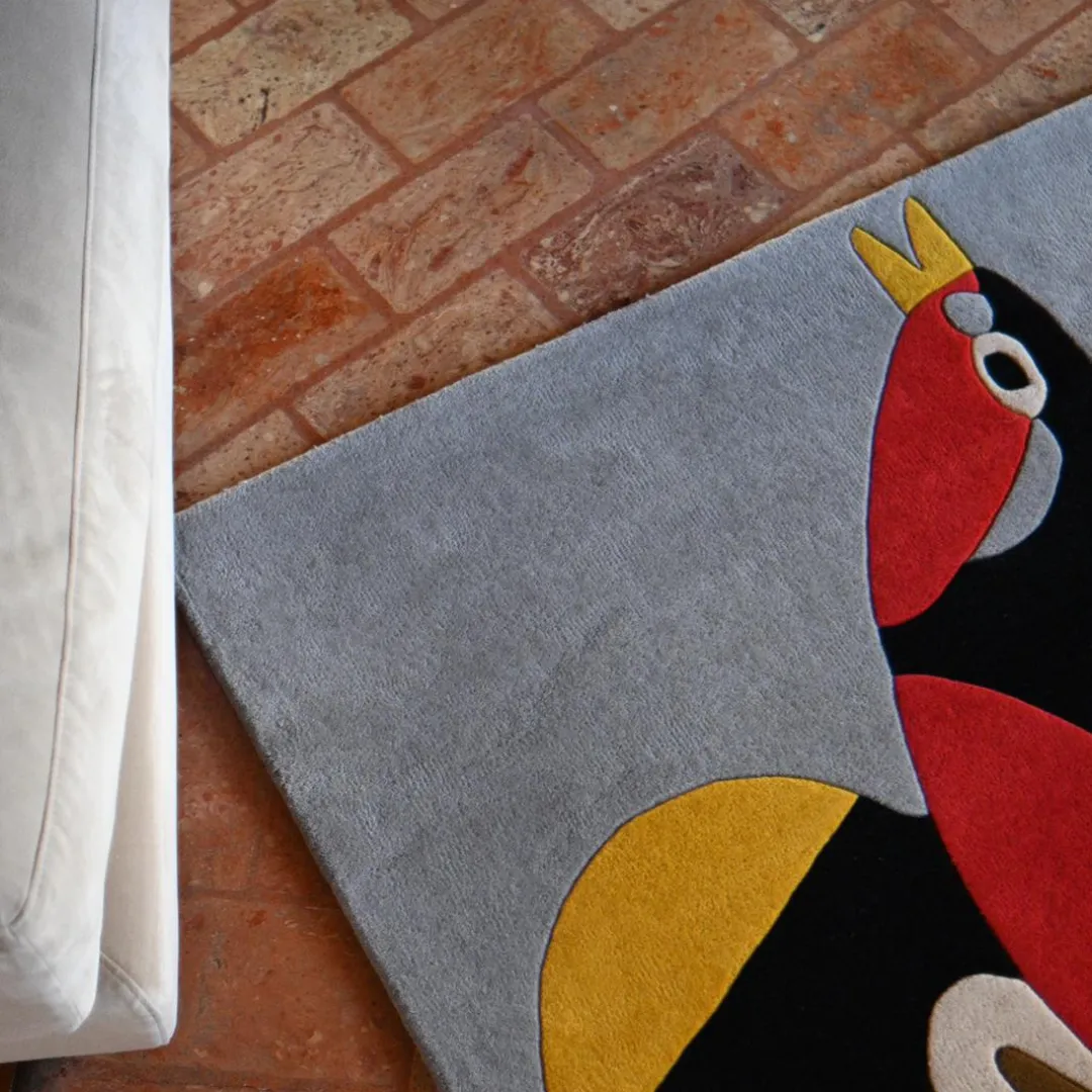 Aviara Rug Zoom In Elegant Aviara Rug with Bird-Inspired Design, Red and Blue Feathers, Hand-Tufted Wool