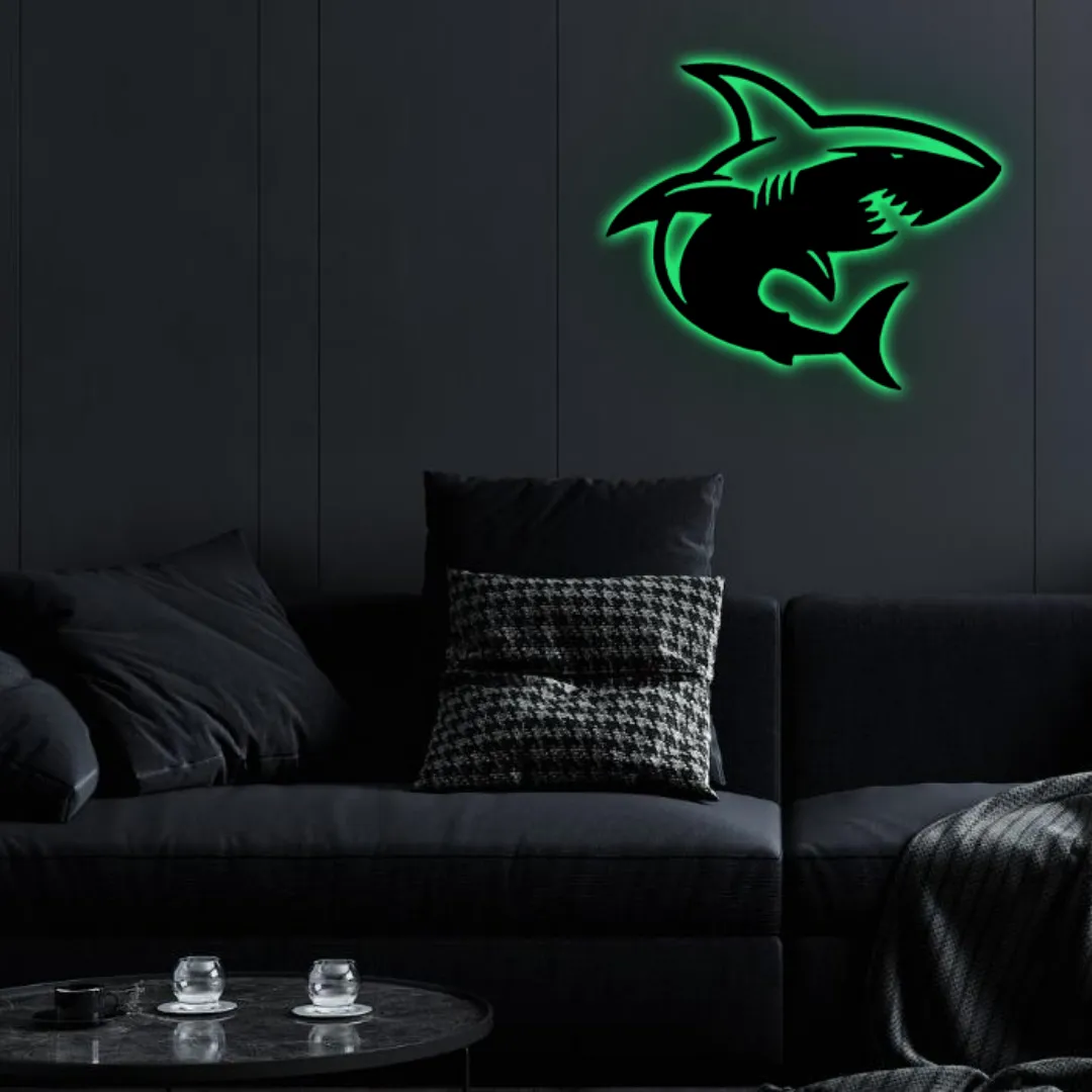 Angry Shark.2_88_11zon_14_11zon