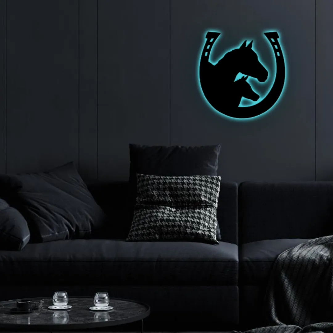 Horseshoe.1_8_11zon_100_11zon