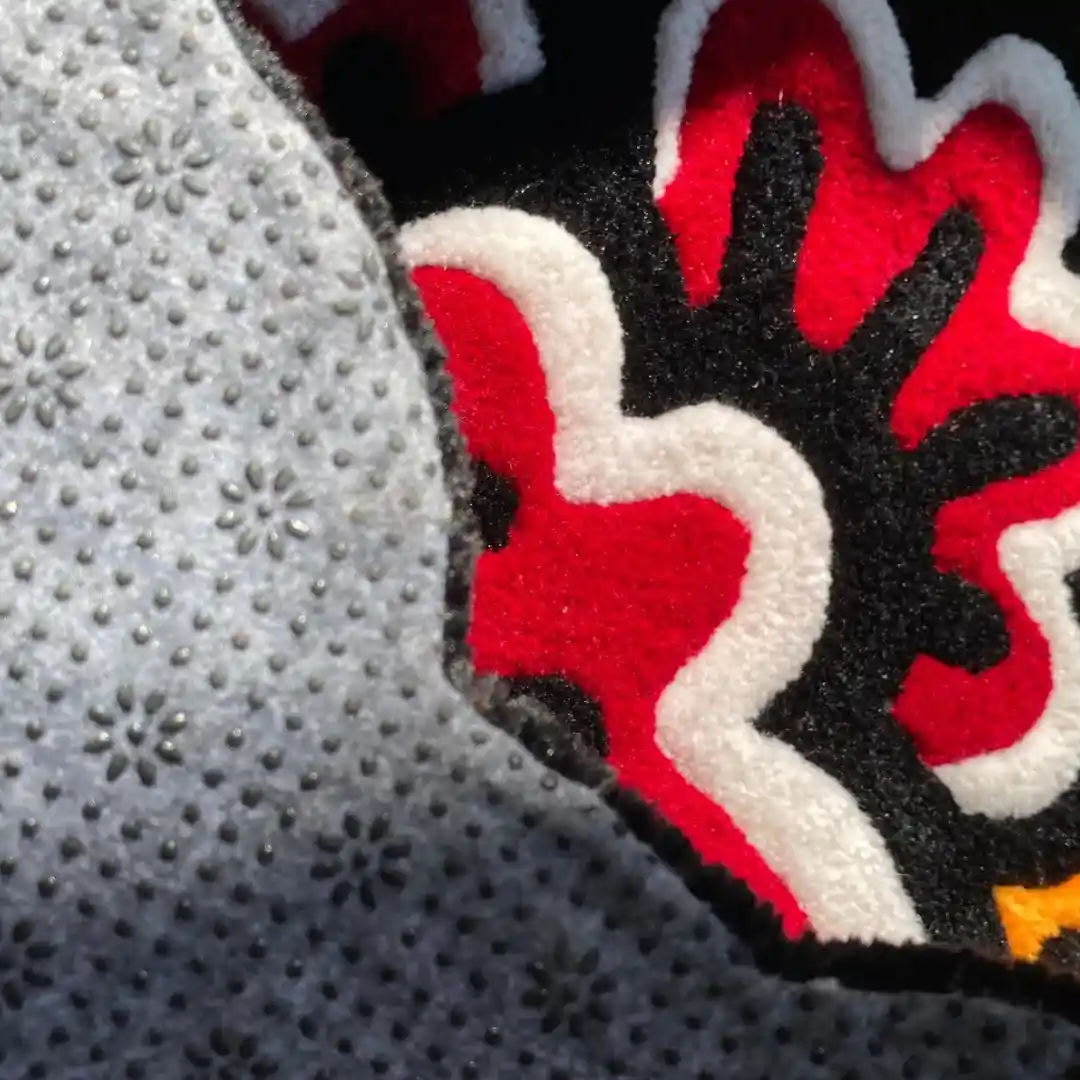 Bold and Beautiful Traditional Rose Tattoo Rug – Sneagear