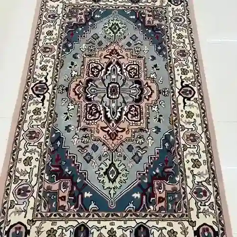 Vintage Floral Blue Hand-Tufted Rug with floral design and soft wool texture