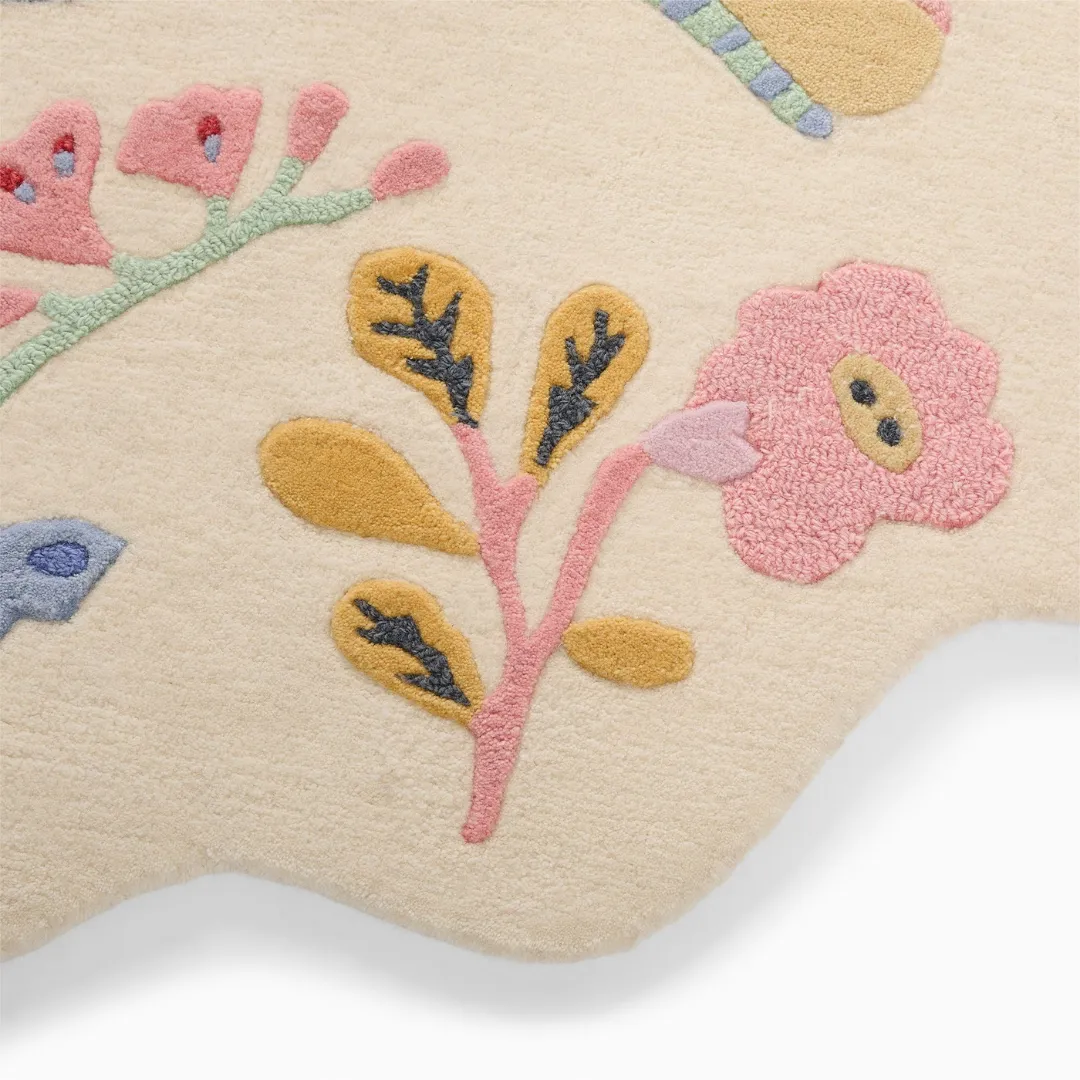 Honey Lull Meadow Beige Rug Whimsical hand-tufted rug in cream with embroidered flowers and insects – Honey Lull Meadow design