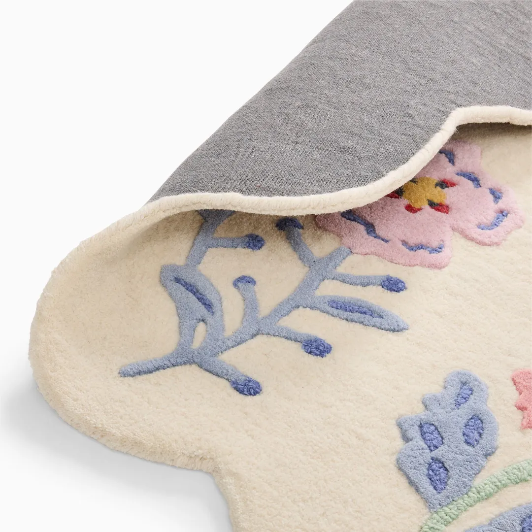 Honey Lull Meadow Kids Rug Floral oval rug with bees, butterflies, and blossoms – Honey Lull Meadow Rug by Sneagear